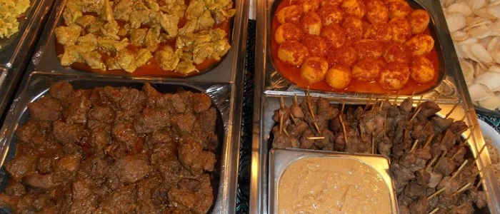 Catering buffet by Warung Celebes