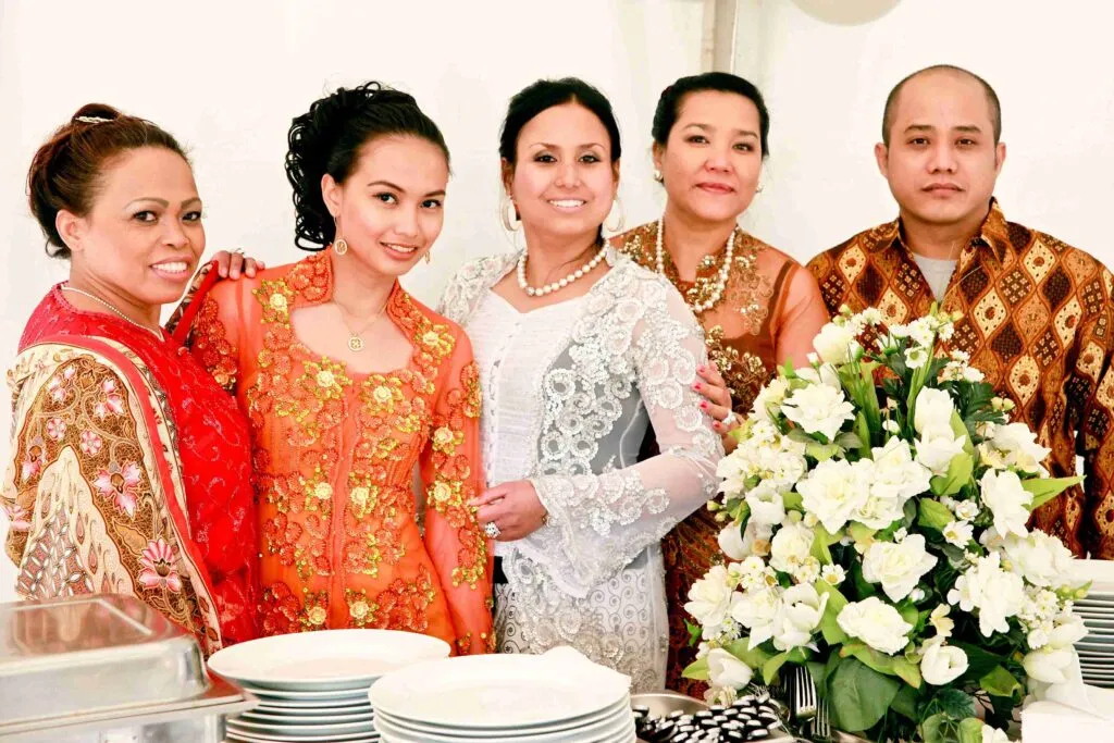 The staff of Warung Celebes